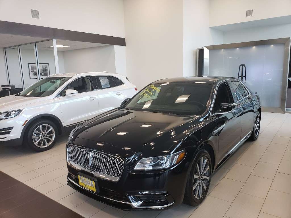 Dana Ford Lincoln | 266 West Service Road, Staten Island, NY 10314, USA | Phone: (718) 303-2637