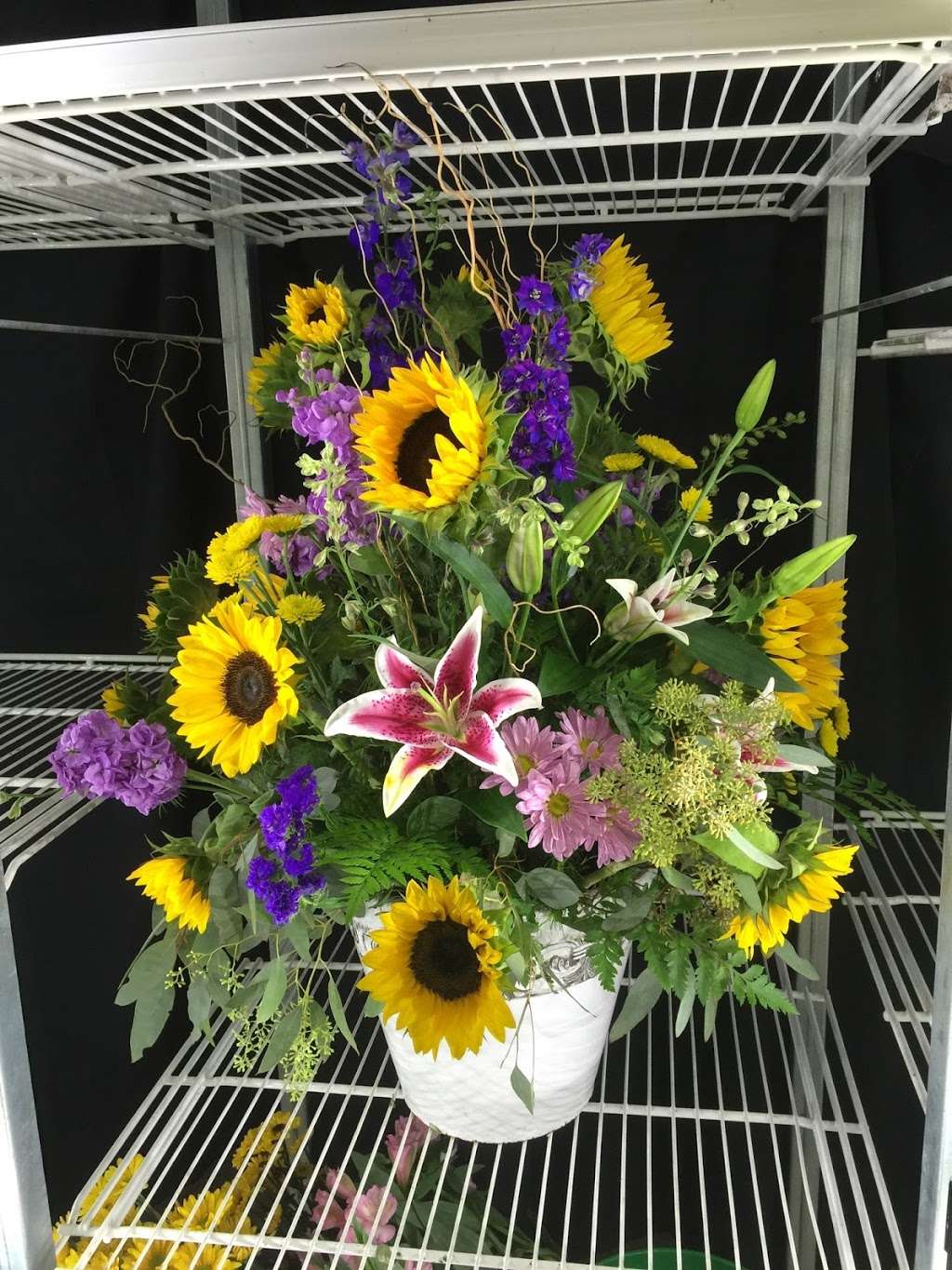 Mountainside Florist | 311 S Main St, Boonsboro, MD 21713 | Phone: (301) 432-7328