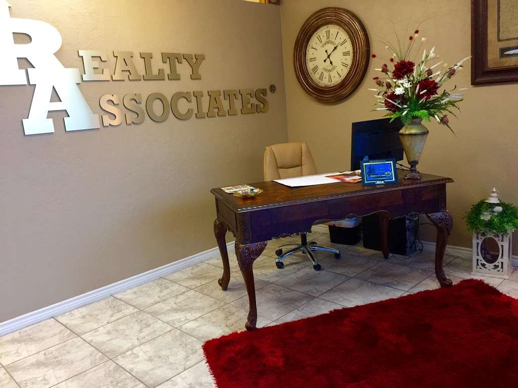 Realty Associates Crosby | 6115 FM 2100 #104, Crosby, TX 77532 | Phone: (281) 462-7477