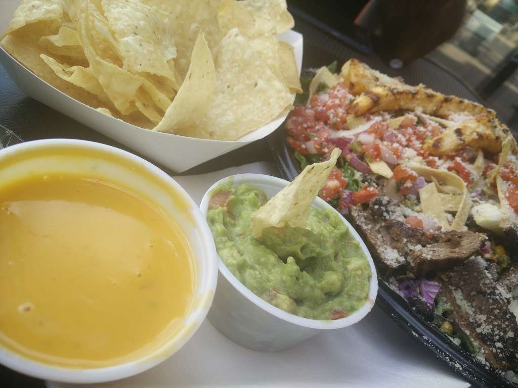 Baja Fresh Mexican Grill | 2815 Clarendon Blvd, Arlington, VA 22201, USA | Phone: (703) 528-7010