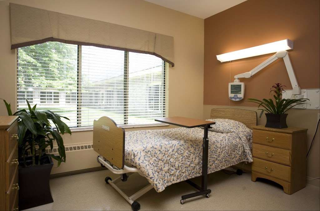Allison Pointe Healthcare Center | 5226 E 82nd St, Indianapolis, IN 46250 | Phone: (317) 842-6668