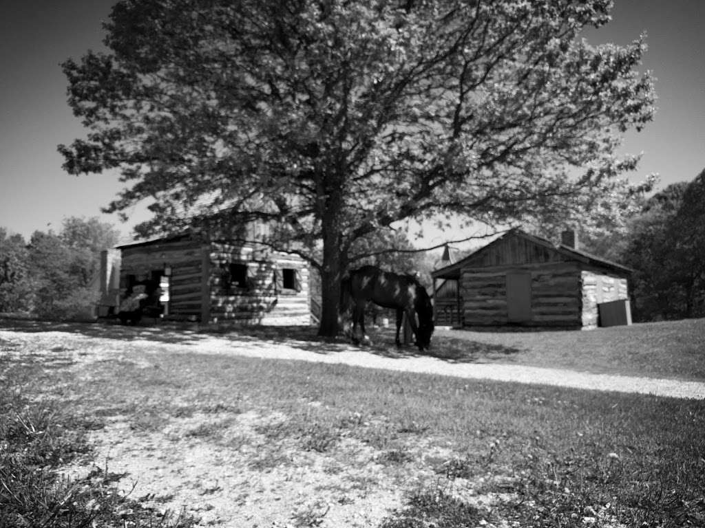 Shoal Creek Living History Museum | 7000 NE Barry Rd, Kansas City, MO 64156, USA | Phone: (816) 792-2655