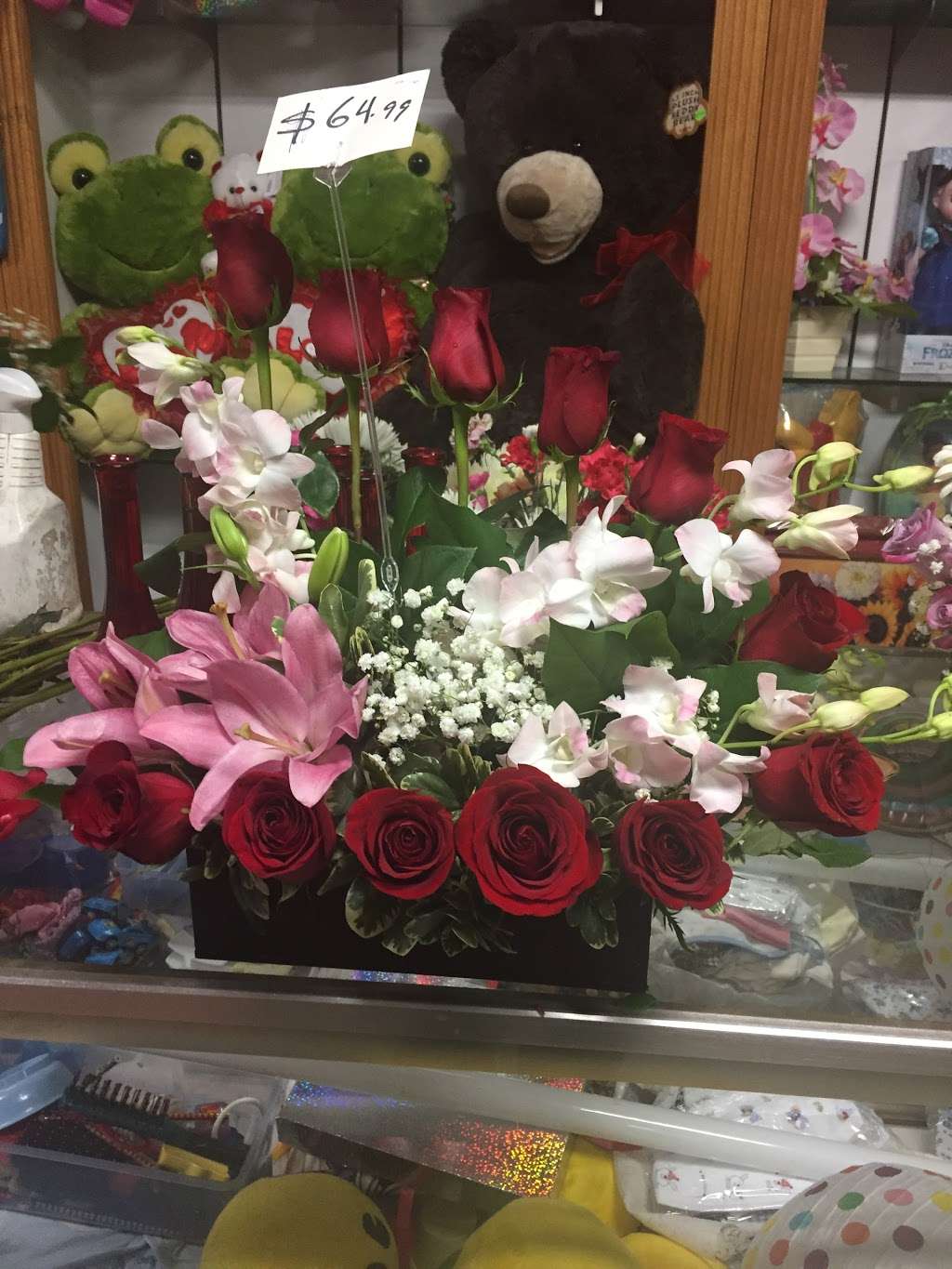 Melinas Flowers & Gift Shop | 3550 Gage Ave, Bell, CA 90201 | Phone: (323) 588-7157