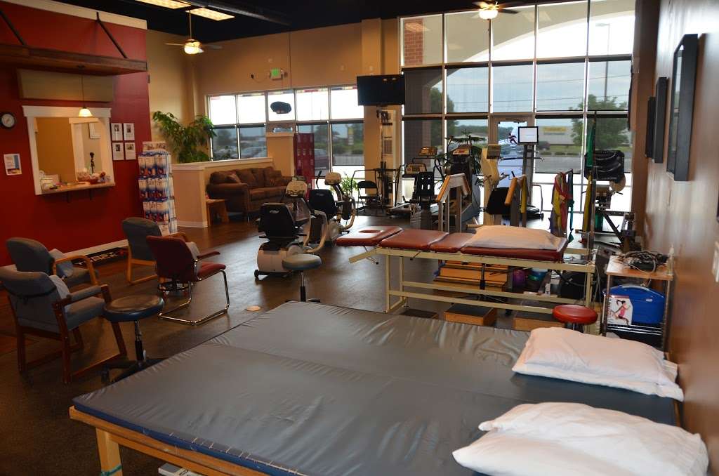 Fast Track Physical Therapy | 9082 US-36, Avon, IN 46123, USA | Phone: (317) 209-1900