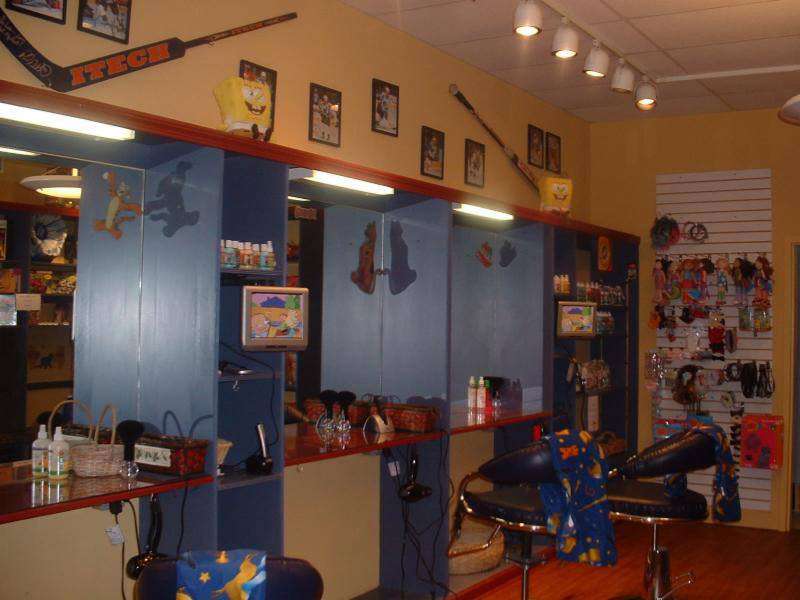 Johnnys & Company | 1950 Post Rd, Darien, CT 06820, USA | Phone: (203) 655-1188