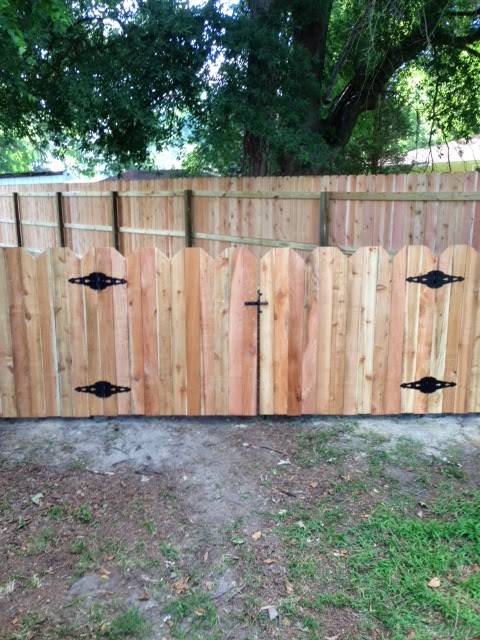 J & G Fence and Deck | 1109 Haverhill Ct, Chesapeake, VA 23322, USA | Phone: (757) 288-7889