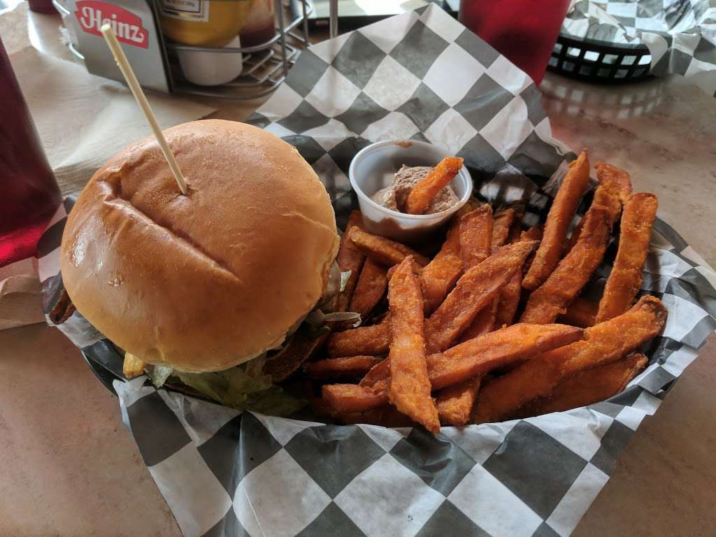 American Burger Co. | 6455 Old Monroe Rd A21, Indian Trail, NC 28079, USA | Phone: (704) 218-2172