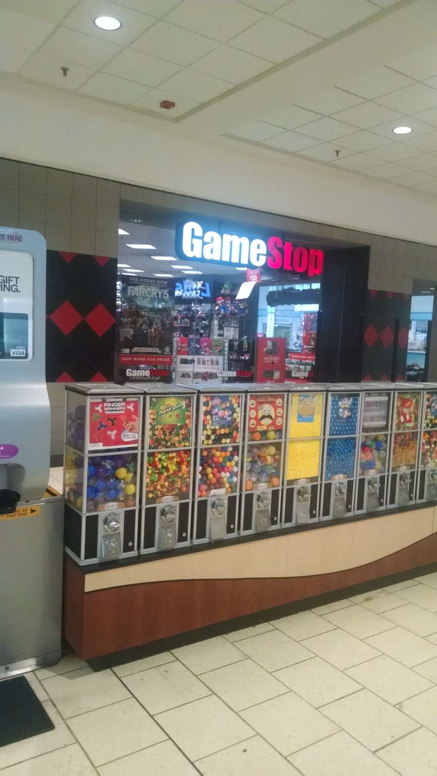 GameStop | 3084 Dover Cir, Dover, DE 19901, USA | Phone: (302) 734-2201