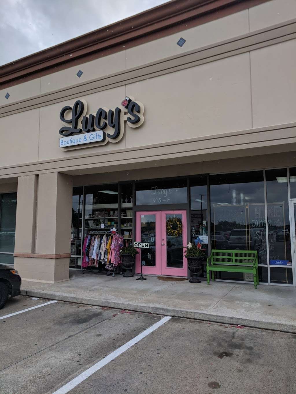 Lucys Boutique and Gifts | 915 N Shepherd Dr Suite F, Houston, TX 77008 | Phone: (832) 968-4537