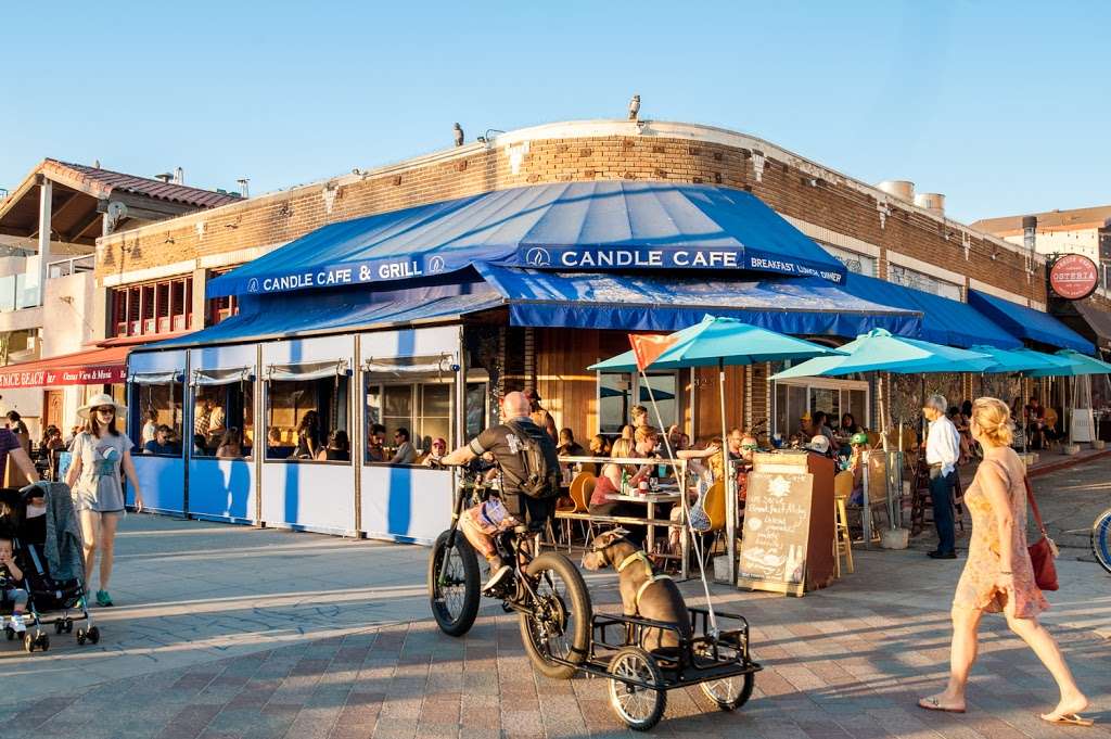 Candle Cafe & Grill | 325 Ocean Front Walk, Venice, CA 90291, USA | Phone: (310) 314-4456