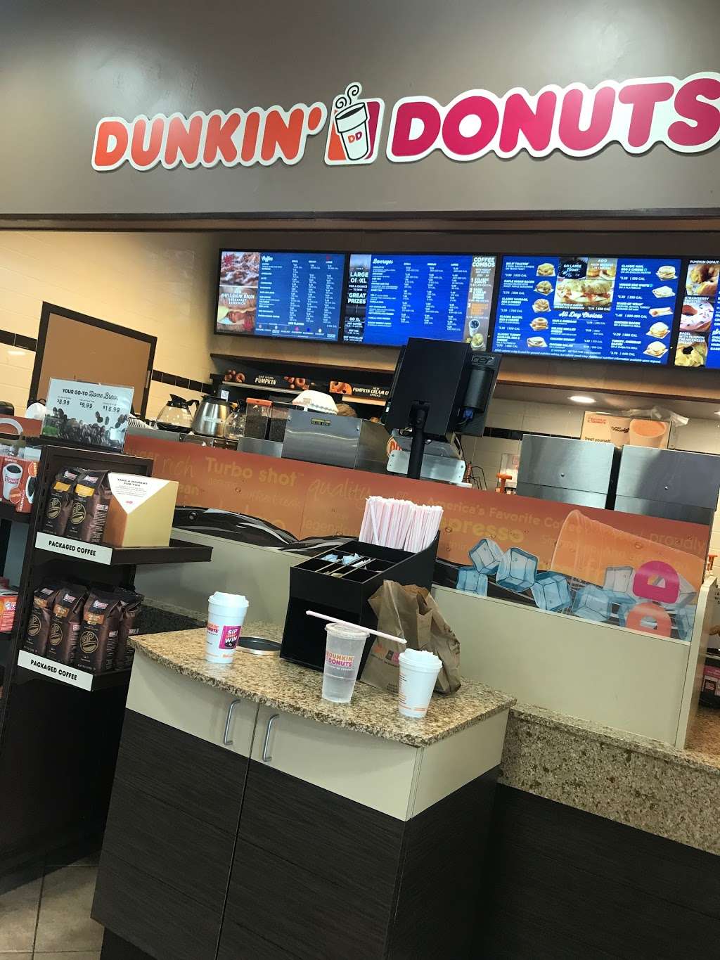 Dunkin Donuts | 1921 Okeechobee Blvd, West Palm Beach, FL 33409, USA | Phone: (561) 373-5825