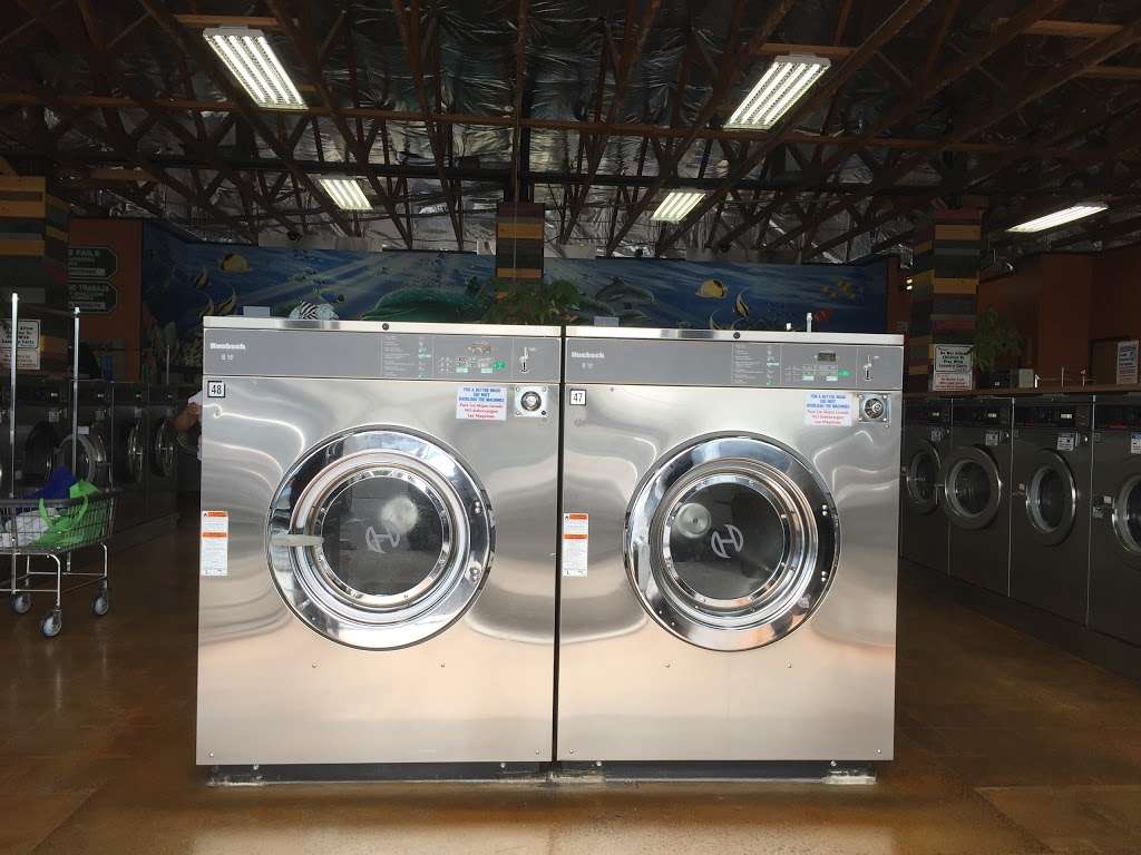 Soapy Hai Laundromat | 14835 Pioneer Blvd, Norwalk, CA 90650, USA | Phone: (626) 534-1543