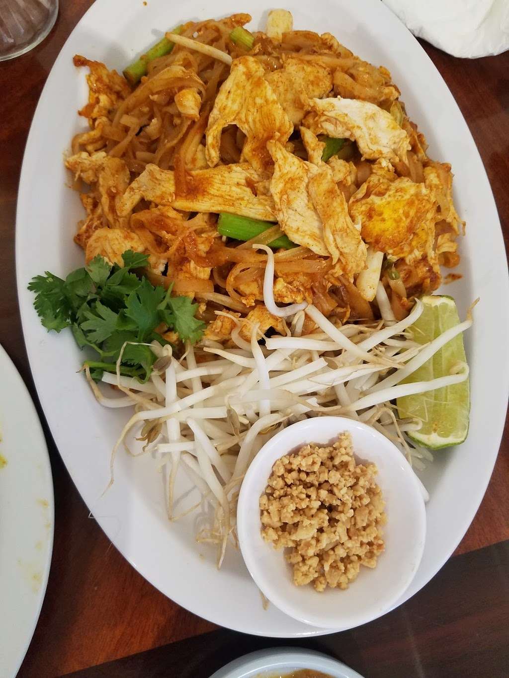 Grandmas Thai Kitchen | 13230 Burbank Blvd, Van Nuys, CA 91401 | Phone: (818) 785-9036