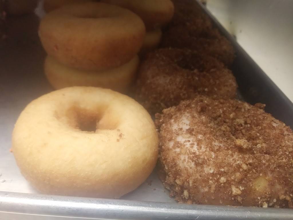 Miss Donut & Bakery Ice Cream | 616 W La Palma Ave, Anaheim, CA 92801 | Phone: (714) 224-0080