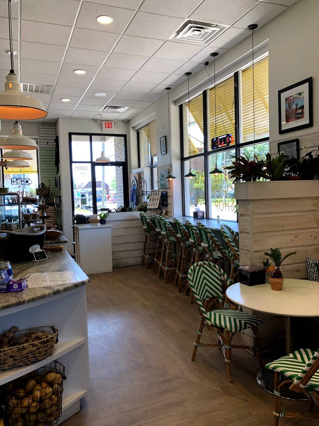 The Green Cat Juice Bar & Market | 3801 Pacific Ave, Virginia Beach, VA 23451 | Phone: (757) 417-7377