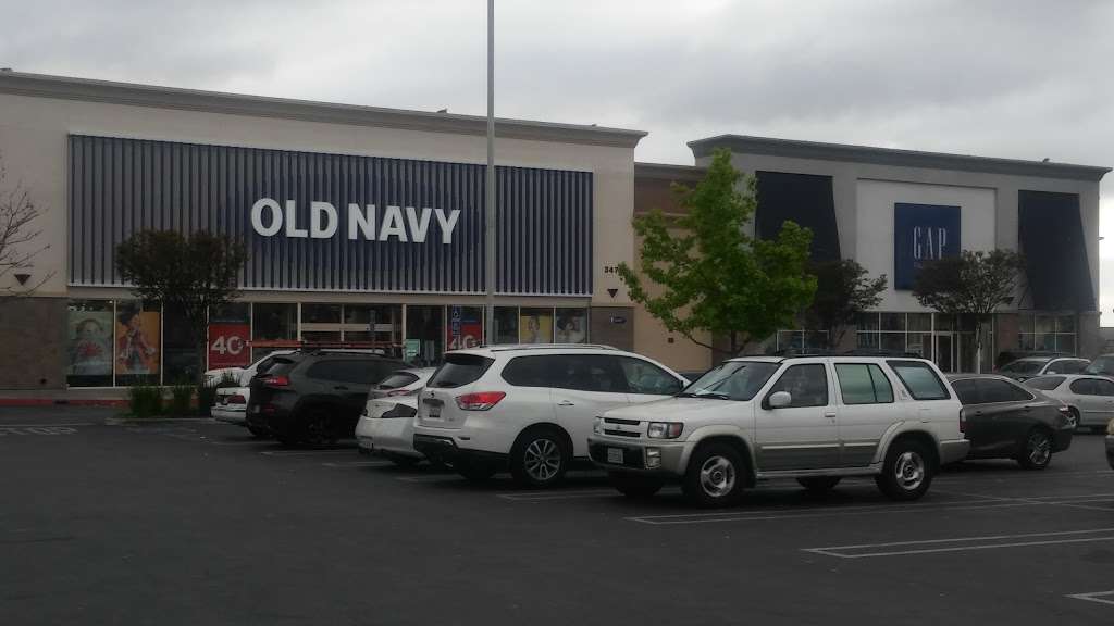 Old Navy | 3470 W Century Blvd, Inglewood, CA 90303, USA | Phone: (310) 590-1111