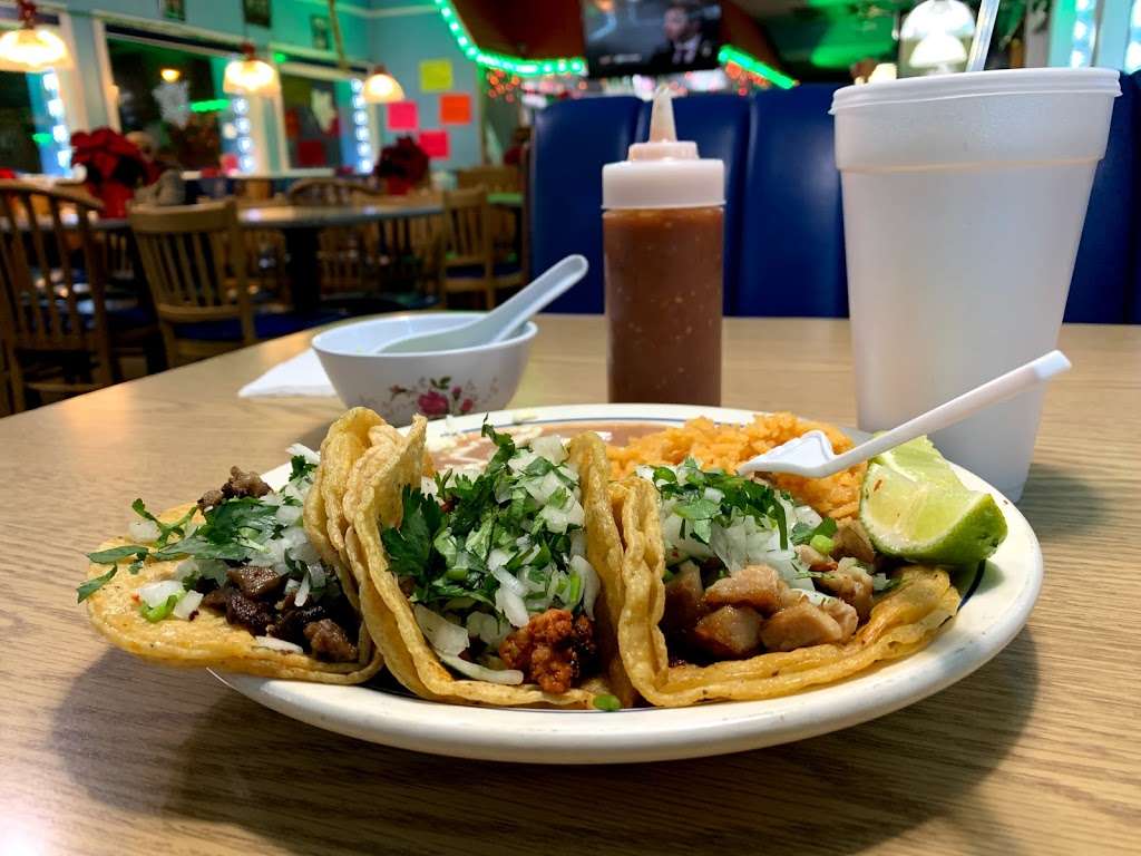 Tacos El Tio #2 | 5737 W Belmont Ave, Chicago, IL 60634 | Phone: (773) 887-5456