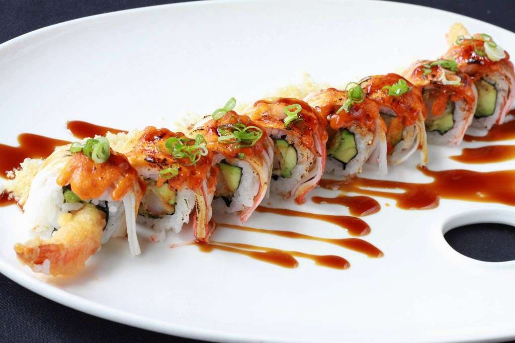 Ringo Japanese Restaurant | 2507 N Lincoln Ave, Chicago, IL 60614, USA | Phone: (773) 248-5788