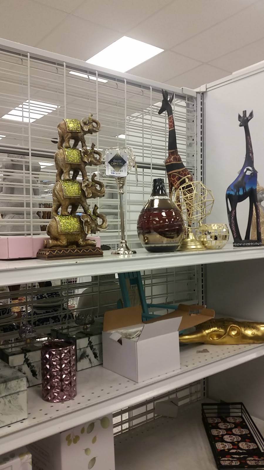 Conns HomePlus | 6592 Lake Worth Blvd, Lake Worth, TX 76135, USA | Phone: (817) 237-2261