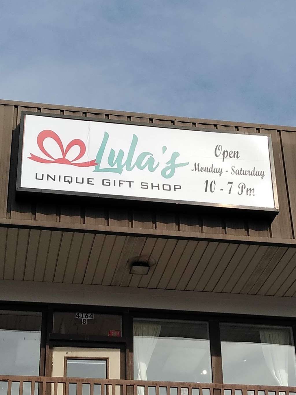 Lulus Unique Gift Gate | 4164-8 N Dupont Hwy, Dover, DE 19901