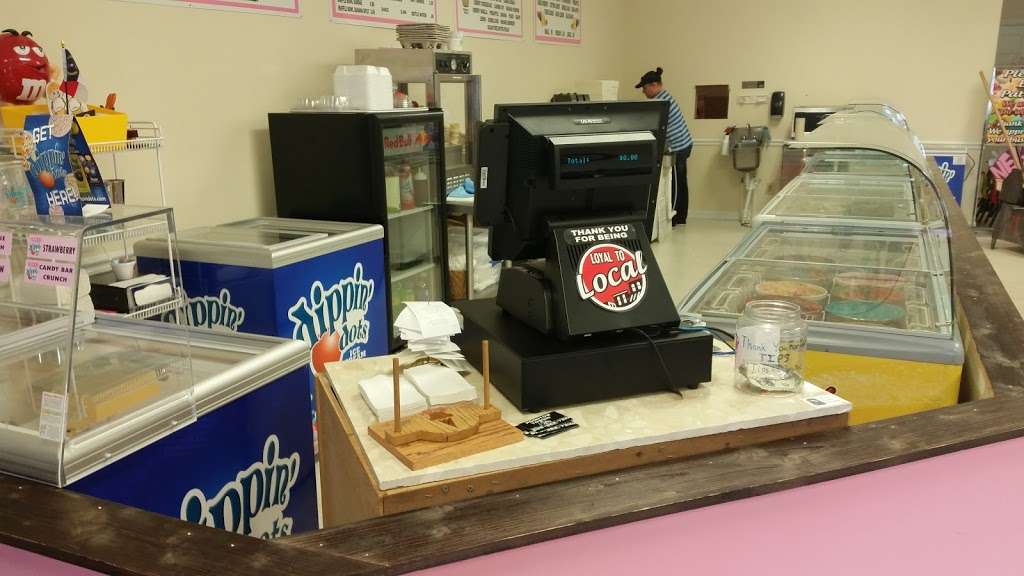 Nehas Ice Cream | 1202 E Main St, Lincolnton, NC 28092, USA | Phone: (704) 240-3833