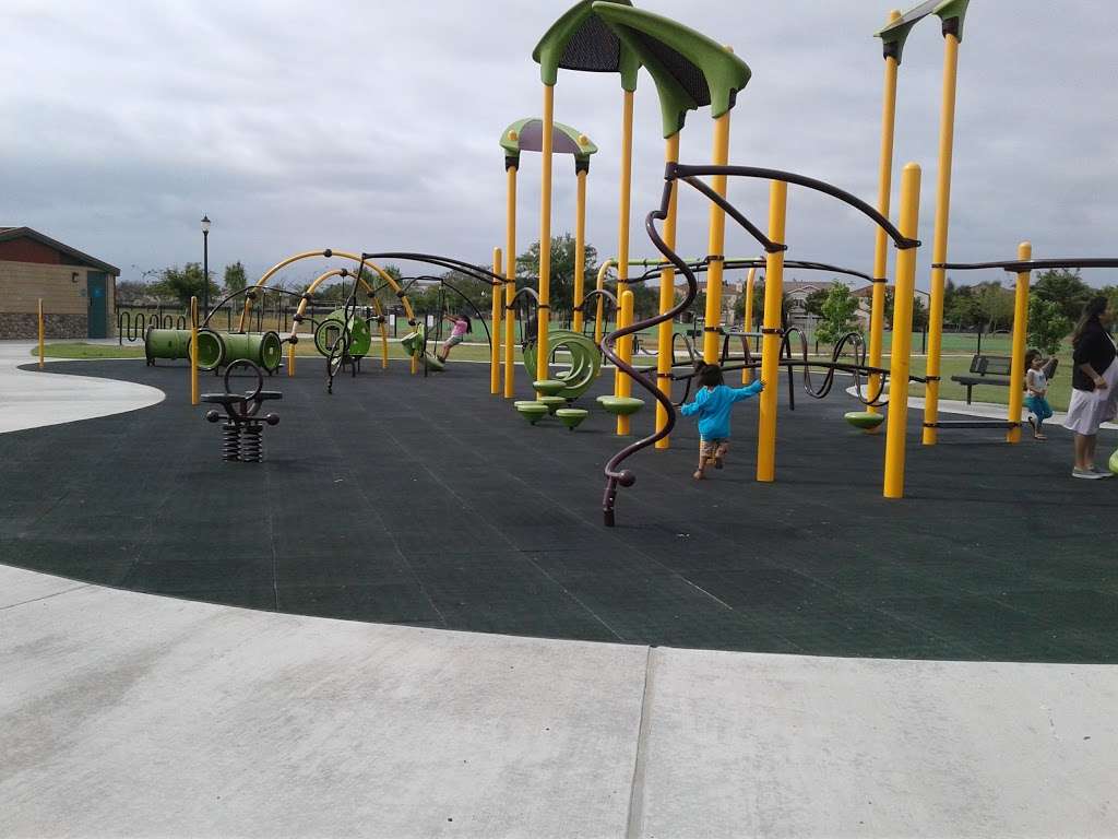 East Village Park | 2051 Jacinto Dr, Oxnard, CA 93030, USA | Phone: (805) 385-7950