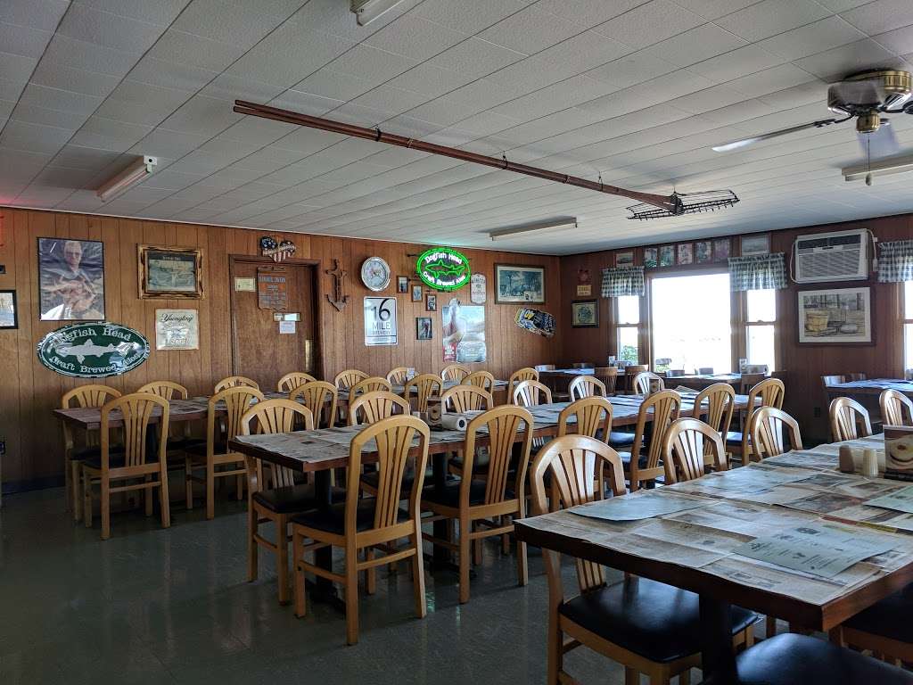 Sambos Tavern | 283 Front St, Leipsic, DE 19901, USA | Phone: (302) 674-9724