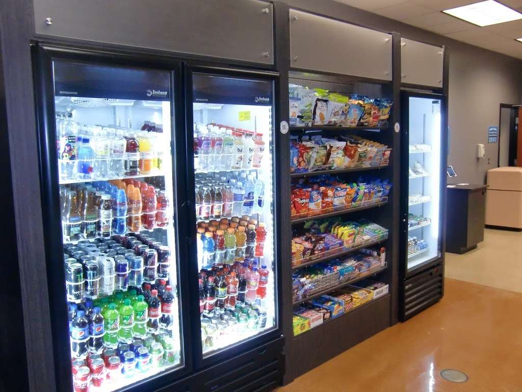 Park Vending Inc | 420 Hill Ave, Aurora, IL 60505 | Phone: (630) 851-5036