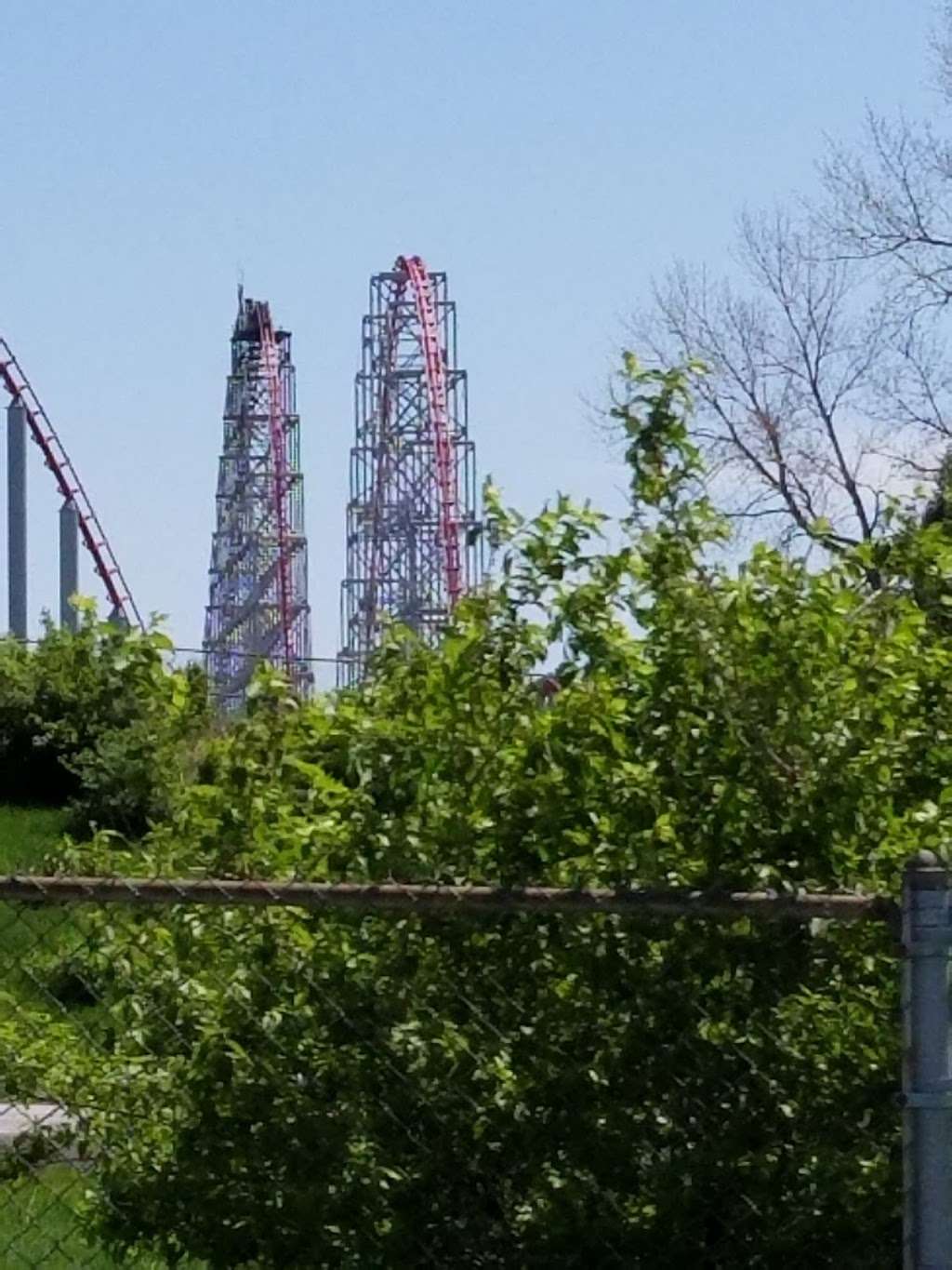 Worlds of Fun Parking Lot | 4545 Worlds of Fun Ave, Kansas City, MO 64161, USA