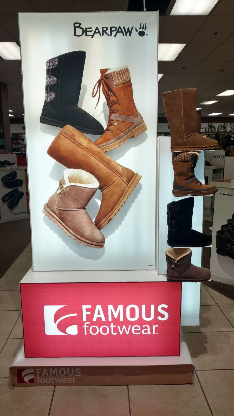 Famous Footwear | Valencia Marketplace, 25680 The Old Rd, Stevenson Ranch, CA 91381, USA | Phone: (661) 600-0020