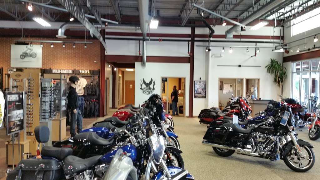 Calumet Harley-Davidson | 10350 Calumet Ave, Munster, IN 46321, USA | Phone: (219) 934-6366