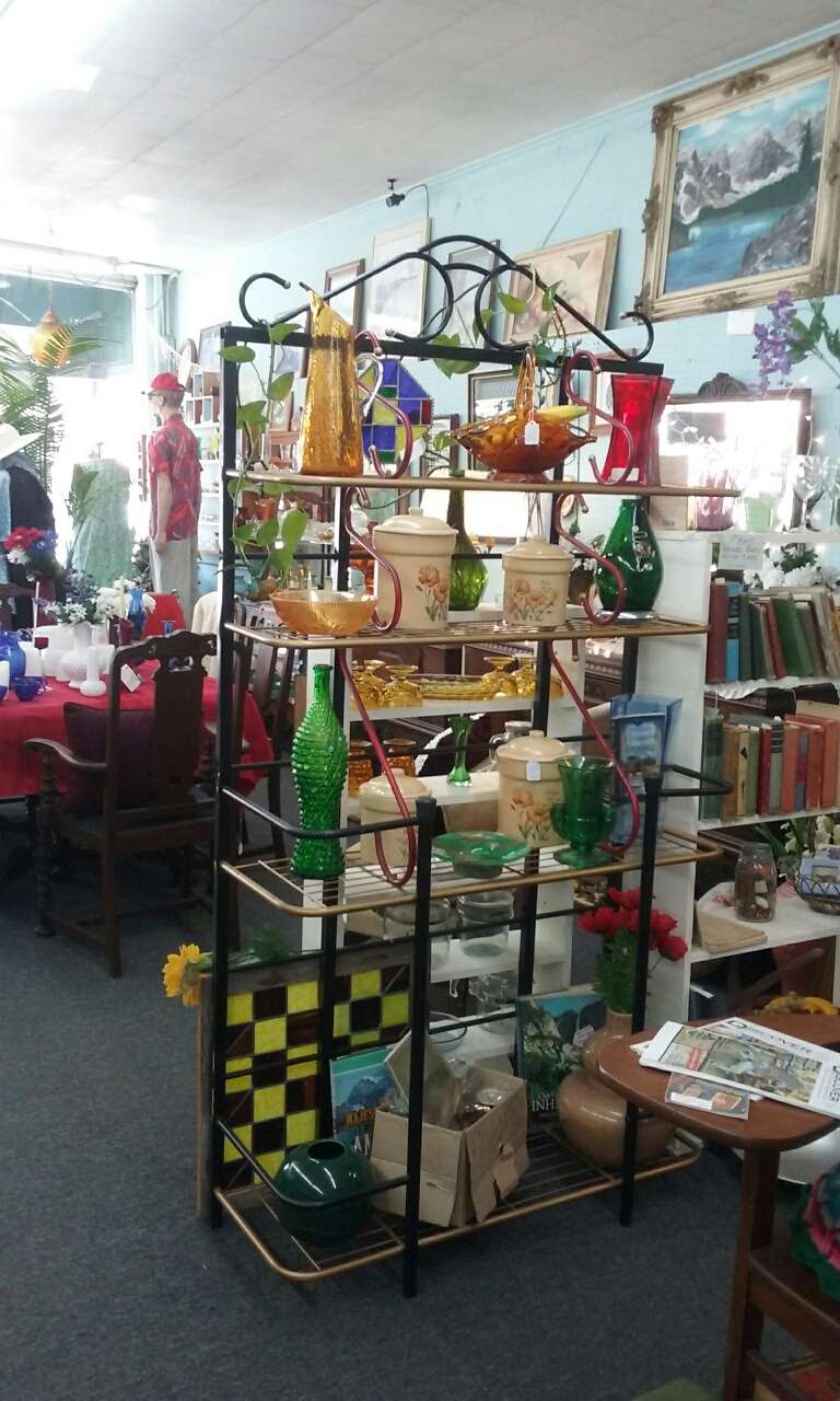 Our House Runneth Over Antiques | 120 S Main St, Ottawa, KS 66067, USA | Phone: (785) 242-9900