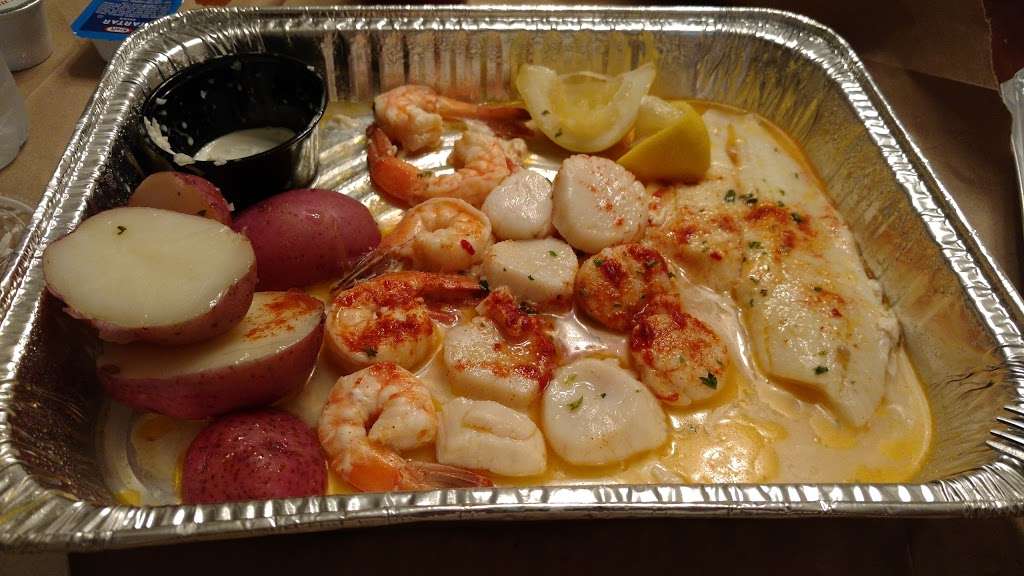 Mikes Seafood | 208 E 55th St, Ocean City, NJ 08226 | Phone: (609) 399-3474