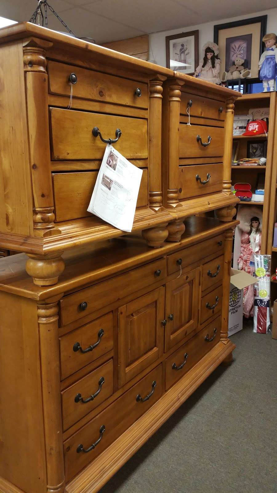 Classic Furniture Resale | 13416 N Cave Creek Rd, Phoenix, AZ 85022, USA | Phone: (602) 404-7979