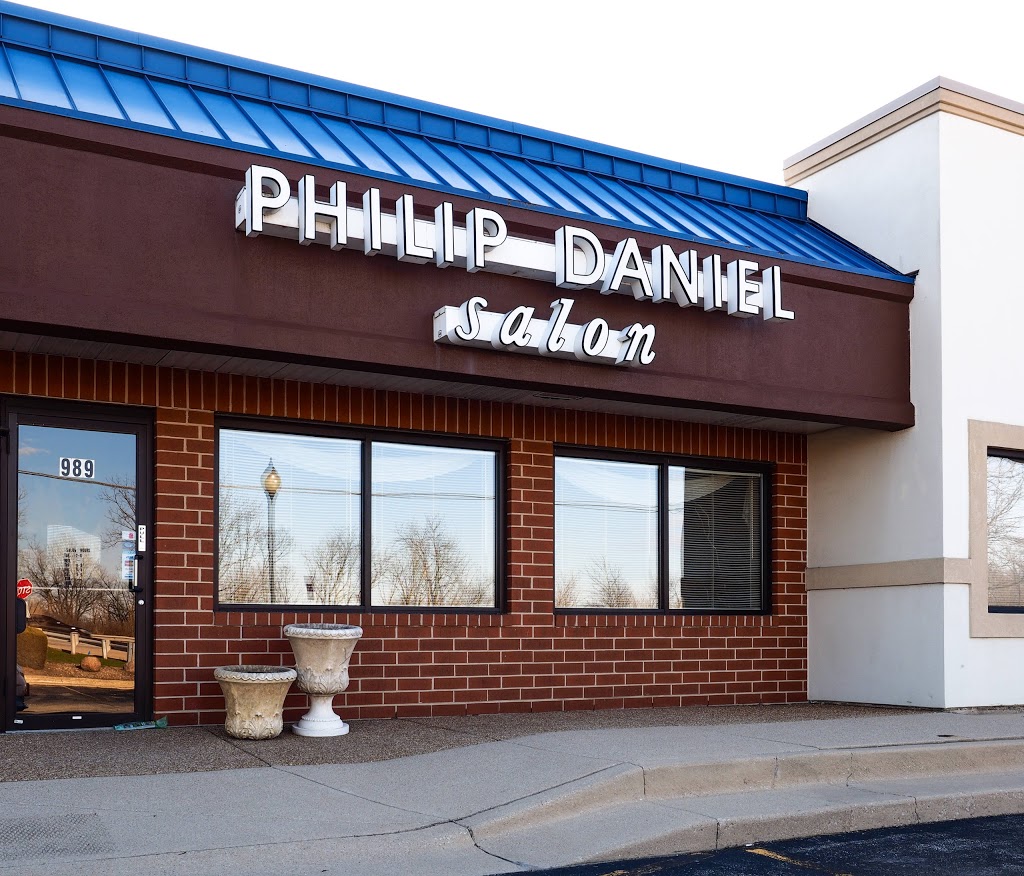 Philip Daniel Salon | 989 IL-59, Bartlett, IL 60103, USA | Phone: (630) 483-9778