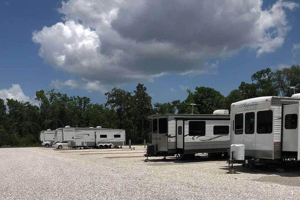 Smith Village RV Park | 21725 E Knox Dr, Porter, TX 77365, USA | Phone: (281) 915-9977