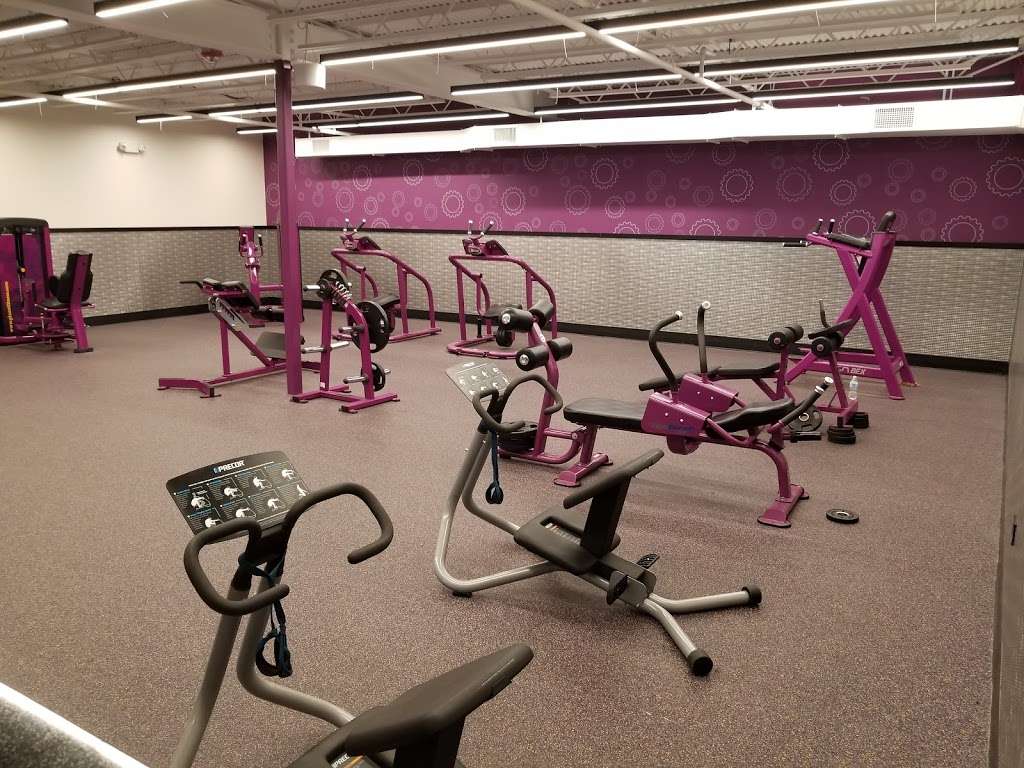 Planet Fitness | 8625 Woodward Ave, Woodridge, IL 60517, USA | Phone: (630) 324-8168