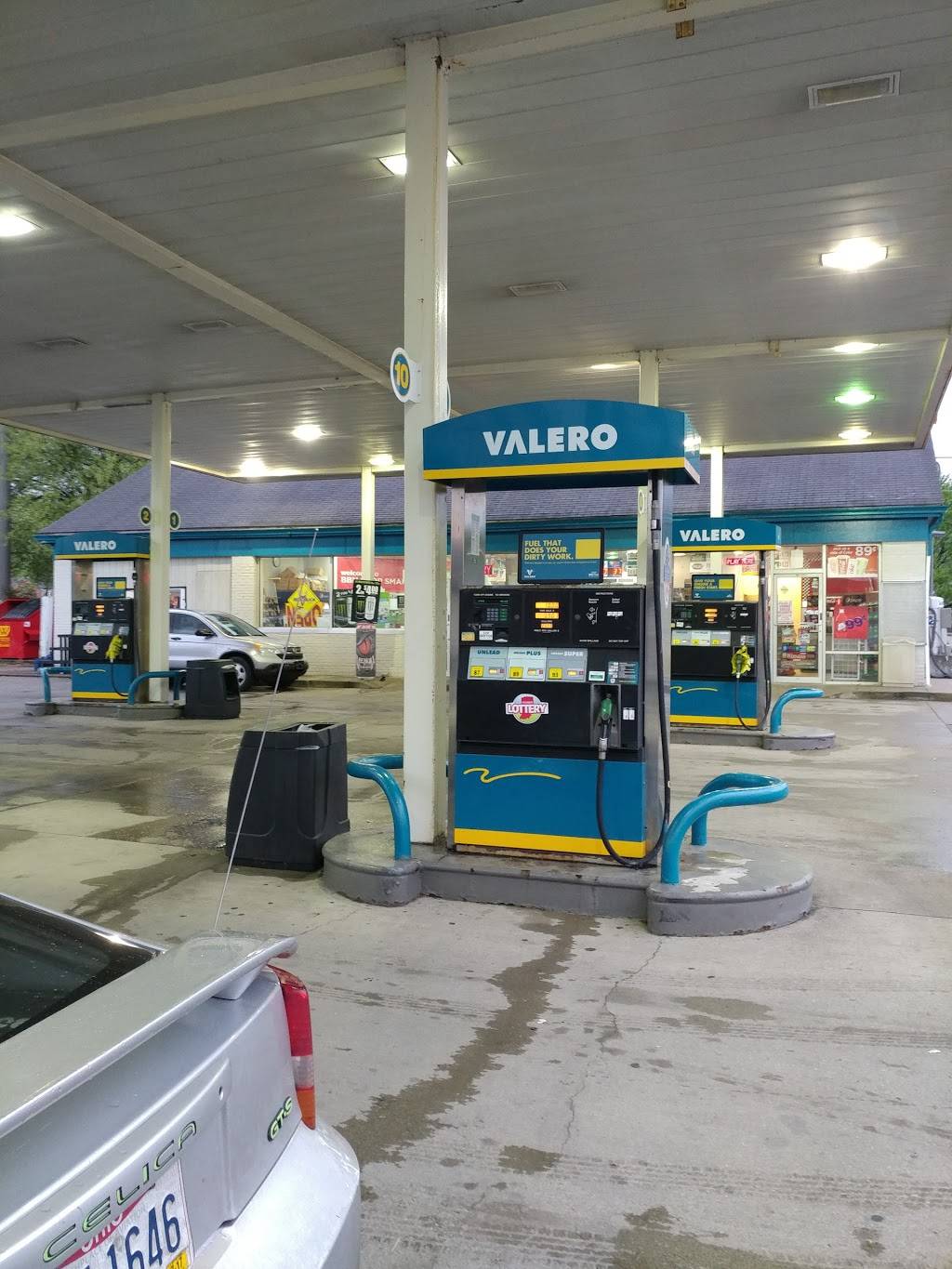 Valero | 327 W 5th St, New Albany, IN 47150, USA | Phone: (812) 949-2063