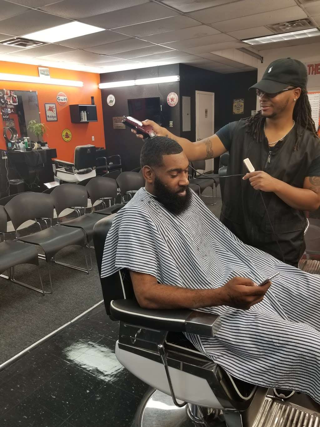 The Service Station Barber Shop | 1830 Range Dr #103, Mesquite, TX 75149, USA | Phone: (469) 886-5222