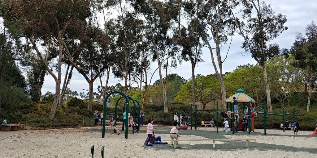 Solana Highlands Park | San Diego, CA 92130, USA