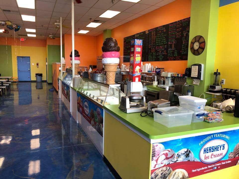 Scoop Dawg | 809 N Mildred St Suite #3, Ranson, WV 25438, USA | Phone: (304) 725-3294