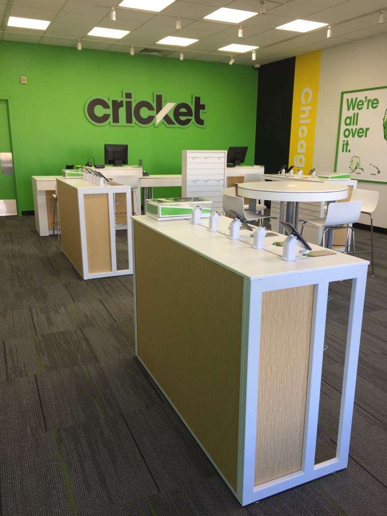 Cricket Wireless Authorized Retailer | 3335 W Belmont Ave spc 103, Chicago, IL 60618, USA | Phone: (872) 203-9973