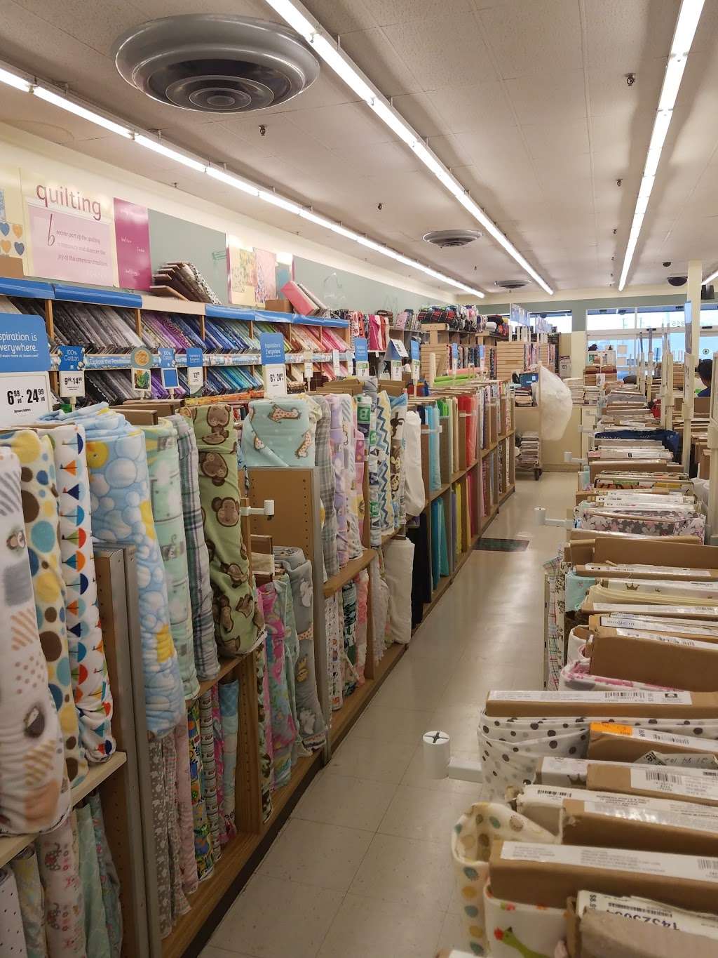 JOANN Fabrics and Crafts | 845 E Rollins Rd, Round Lake Beach, IL 60073, USA | Phone: (847) 223-0223