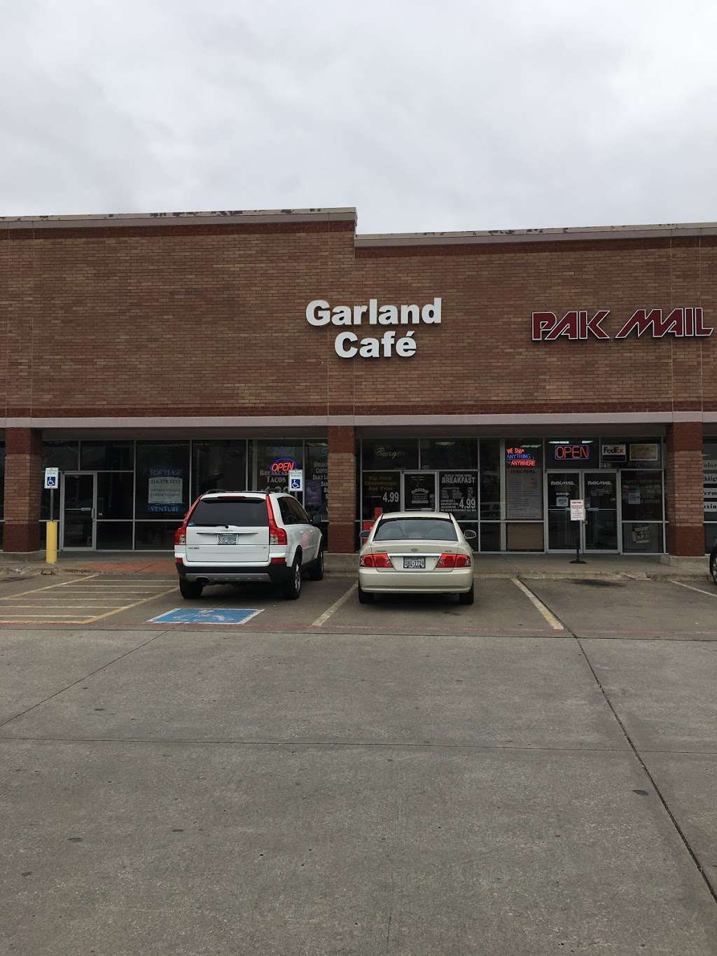 Garland Cafe | 2334 W Buckingham Rd # 240, Garland, TX 75042, USA | Phone: (972) 276-4008
