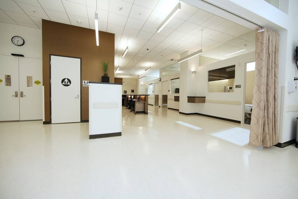 DISC Surgery Center at Newport Beach | 3501 Jamboree Rd Suite 1200, Newport Beach, CA 92660, USA | Phone: (949) 988-7888