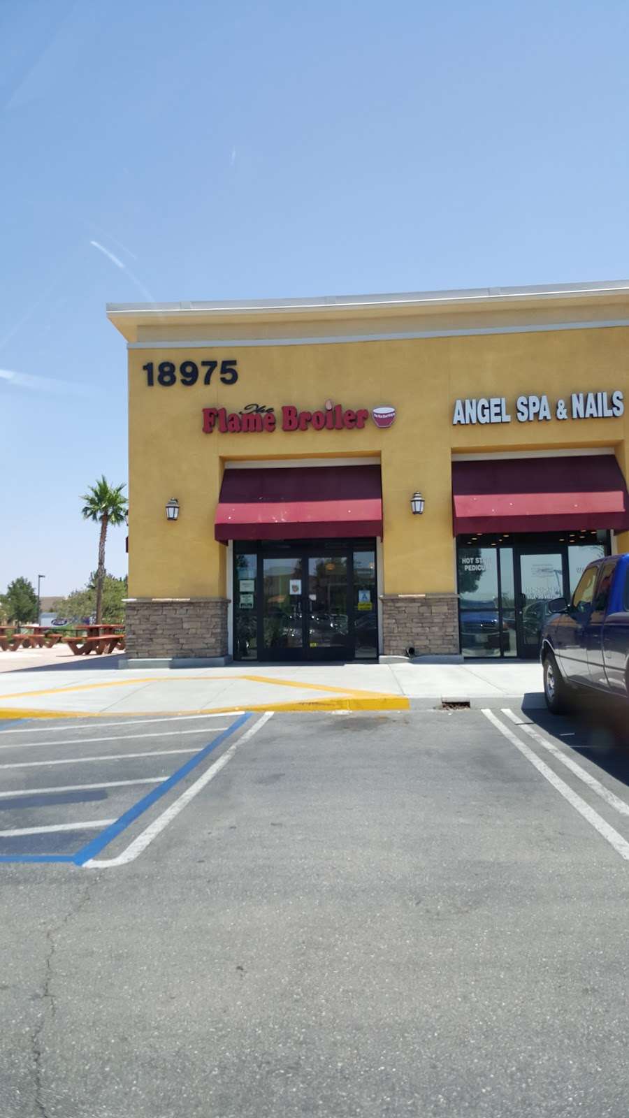 Flame Broiler | 18975 Bear Valley Rd, Apple Valley, CA 92308, USA | Phone: (760) 961-7100