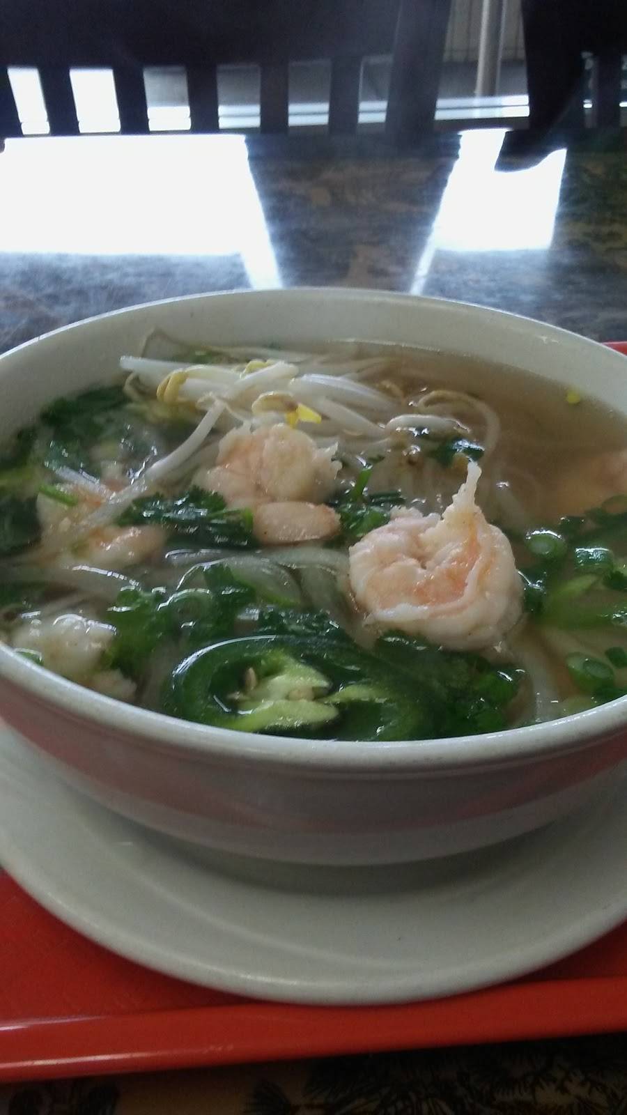 Dragon Express / Pho Vietnam Express | 678 E St, Chula Vista, CA 91910, USA | Phone: (619) 427-2111