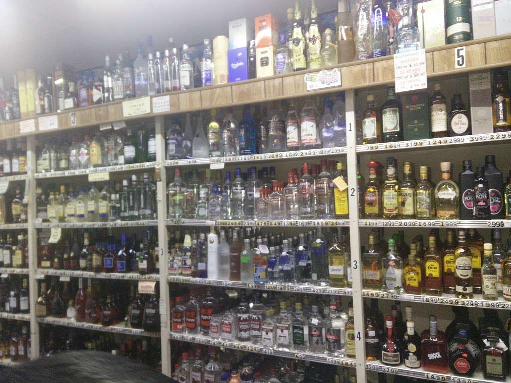 Bevilles Liquor | 7300 FL-471, Bushnell, FL 33513, USA | Phone: (352) 793-3361