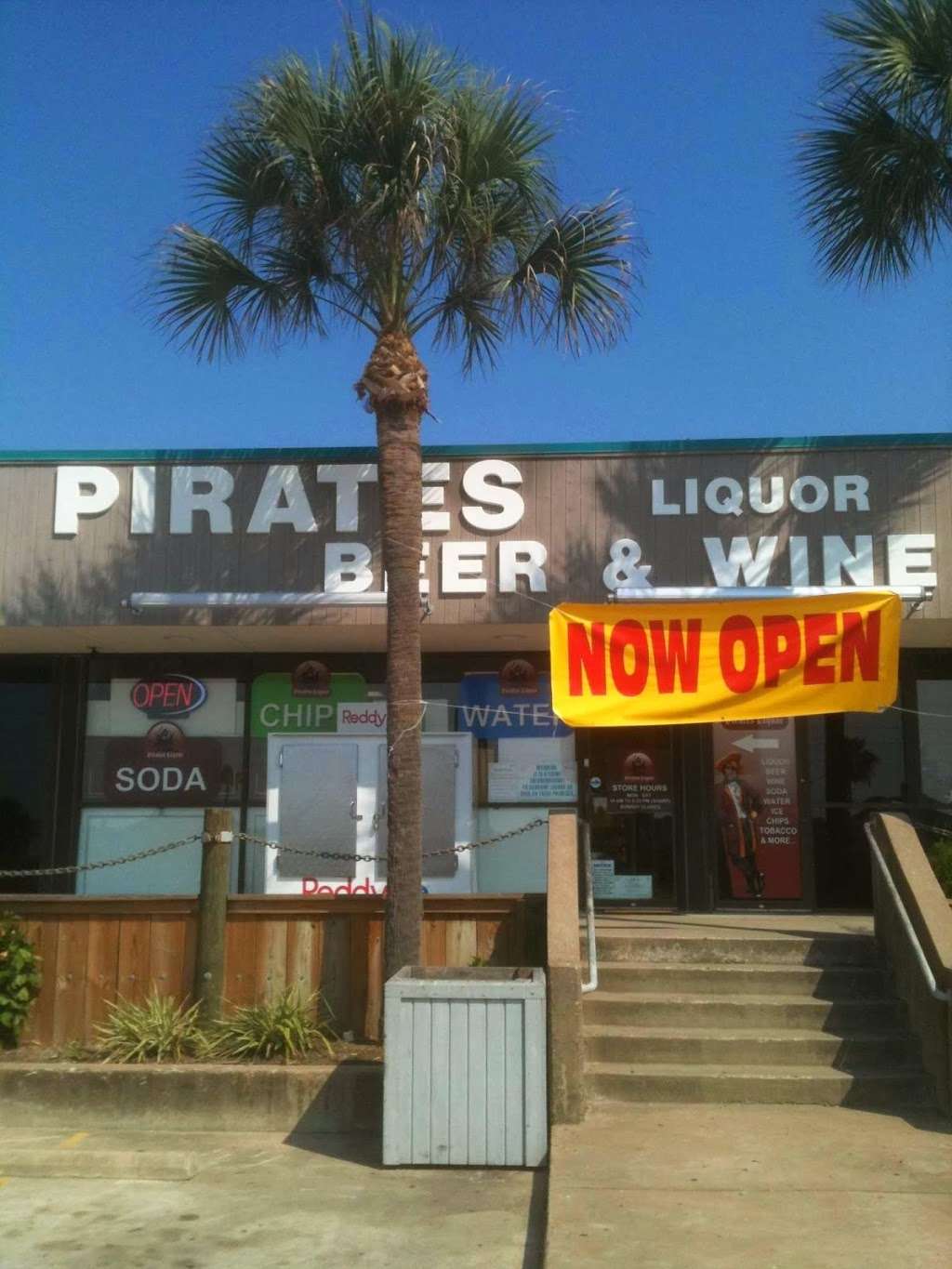 Pirates Liquor | 13712 Termini-San Luis Pass Rd, Galveston, TX 77554 | Phone: (409) 497-4556