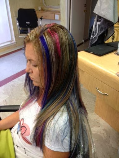 April Whaley Hair Stylist | 2655 Carlsbad Blvd, Carlsbad, CA 92008, USA | Phone: (760) 518-4278